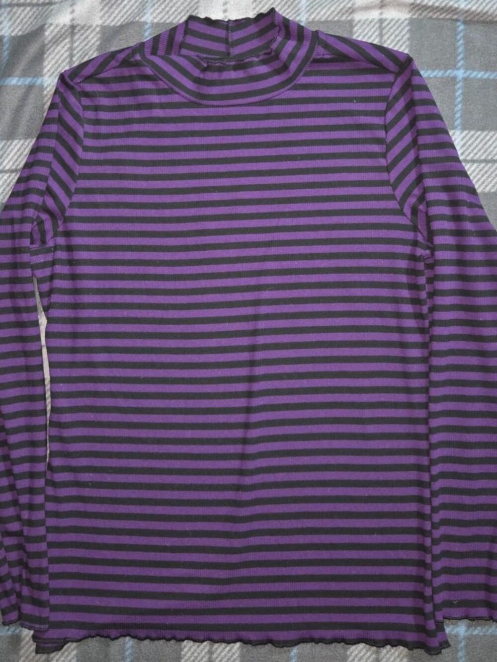 y2k 2000s style black purple striped long sleeve mock neck shirt